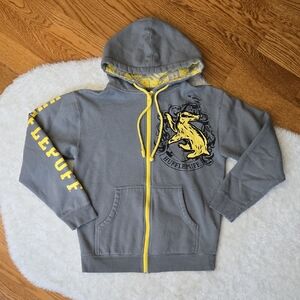 Universal Studios Hufflepuff Sweatshirt, Womens Extra Small